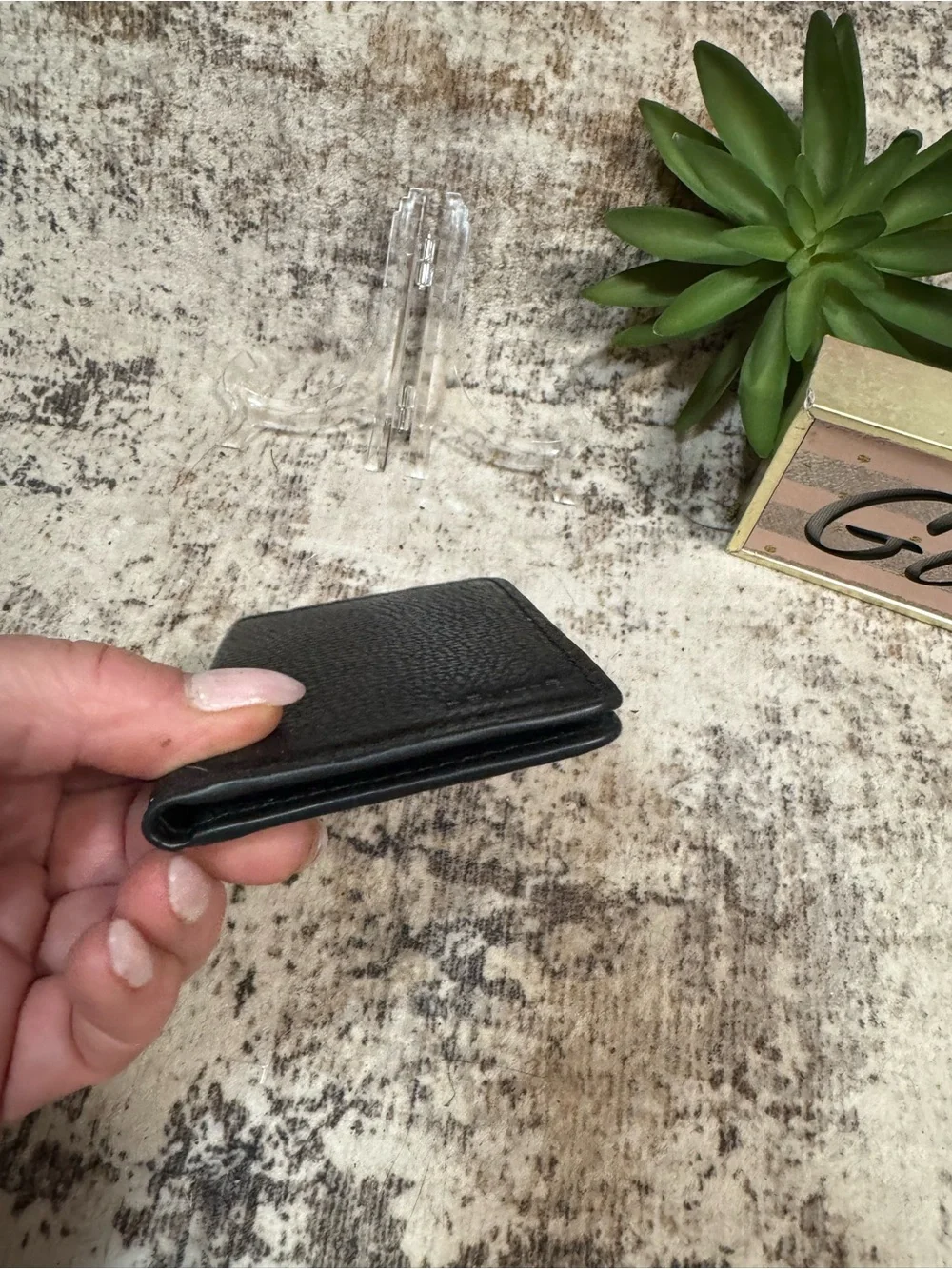 Lanikai Cardholder Wallet